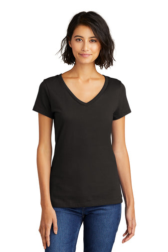 District ® Women’s Very Important Tee ® V-Neck