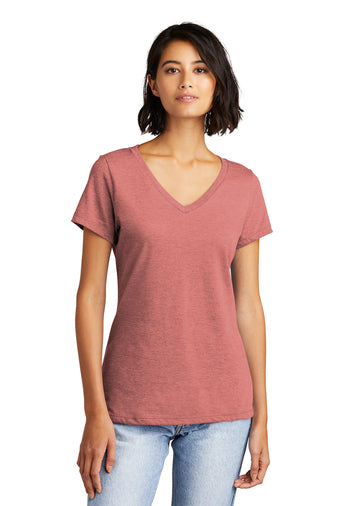 District ® Women’s Very Important Tee ® V-Neck