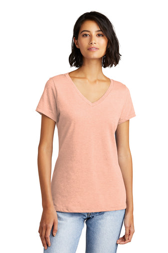 District ® Women’s Very Important Tee ® V-Neck