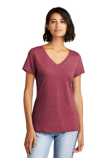 District ® Women’s Very Important Tee ® V-Neck