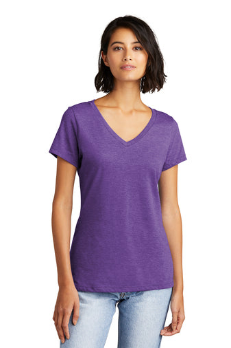 District ® Women’s Very Important Tee ® V-Neck
